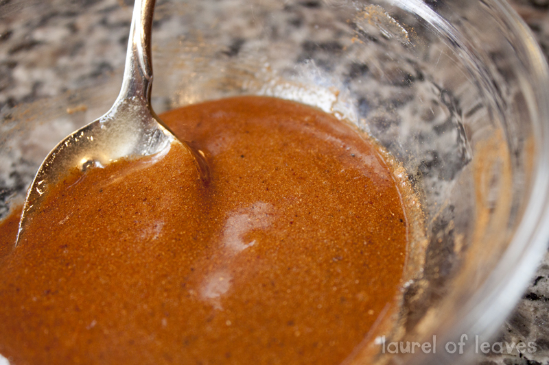 DIY Cinnamon Honey Face Mask